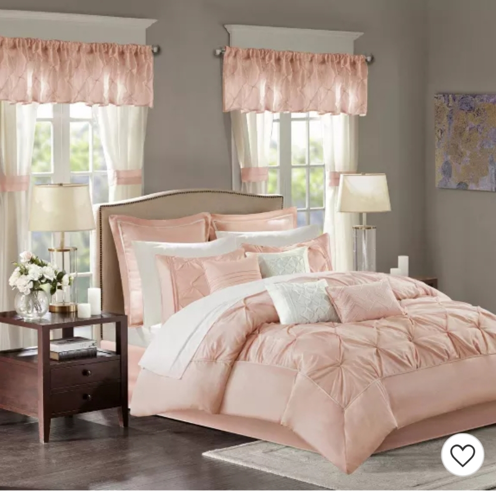 Joella Room in a Bag 24pc🩷🩷